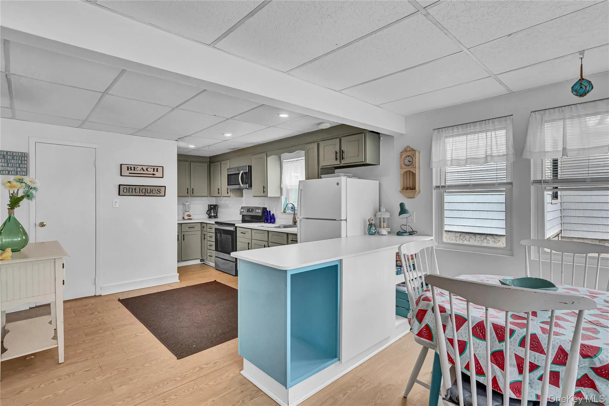 21 Cottage Road, Riverhead, NY, 2 Bedrooms Bedrooms, 5 Rooms Rooms,1 BathroomBathrooms,Residential Sale,For Rent,Cottage,0,973367 21 Cottage Road, Riverhead, NY, 2 Bedrooms Bedrooms, 5 Rooms Rooms,1 BathroomBathrooms,Residential Sale,For Rent,Cottage,0,973367