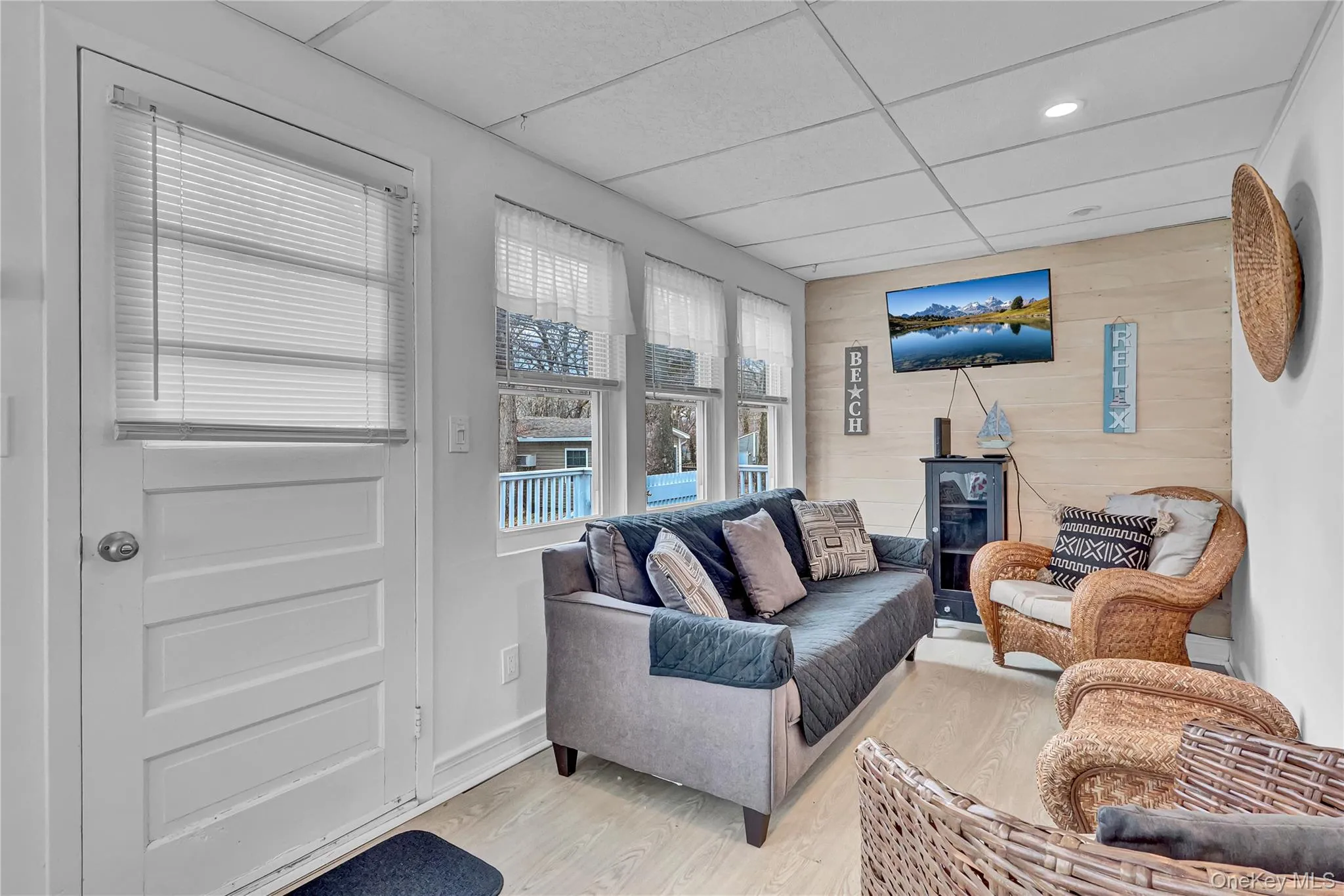 21 Cottage Road, Riverhead, NY, 2 Bedrooms Bedrooms, 5 Rooms Rooms,1 BathroomBathrooms,Residential Sale,For Rent,Cottage,0,973367 21 Cottage Road, Riverhead, NY, 2 Bedrooms Bedrooms, 5 Rooms Rooms,1 BathroomBathrooms,Residential Sale,For Rent,Cottage,0,973367