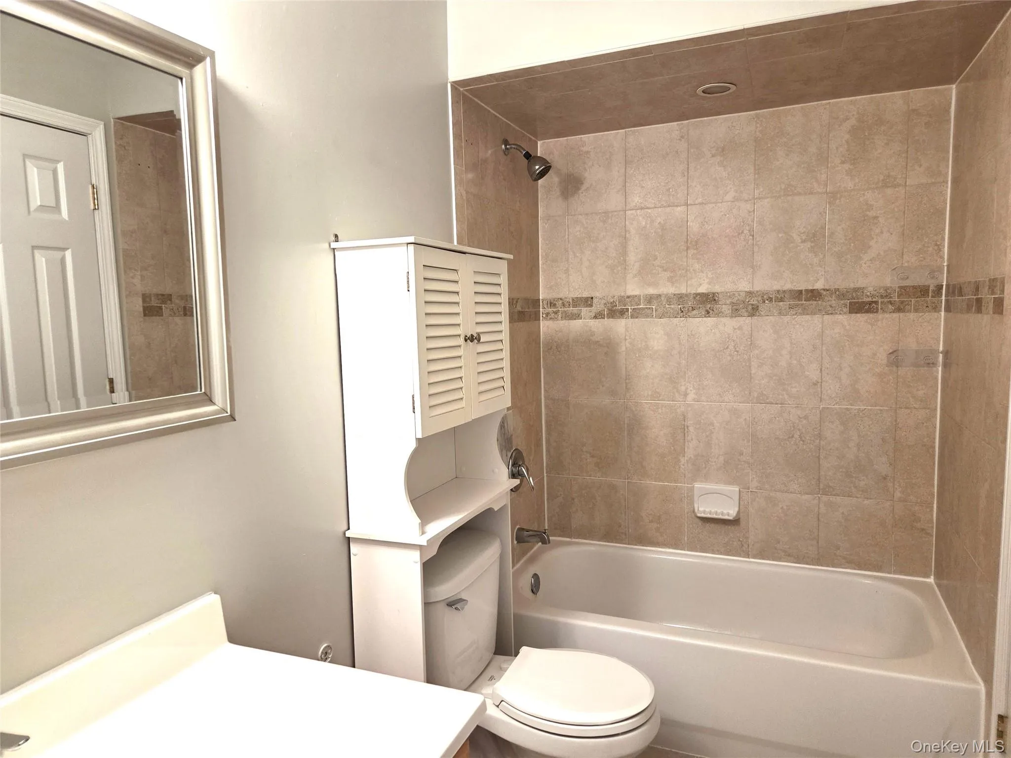 18 Pavilion Ridge Way, Ramapo, NY, 1 Bedroom Bedrooms, 4 Rooms Rooms,1 BathroomBathrooms,Residential Lease,For Rent,Pavilion Ridge,0,973368 18 Pavilion Ridge Way, Ramapo, NY, 1 Bedroom Bedrooms, 4 Rooms Rooms,1 BathroomBathrooms,Residential Lease,For Rent,Pavilion Ridge,0,973368