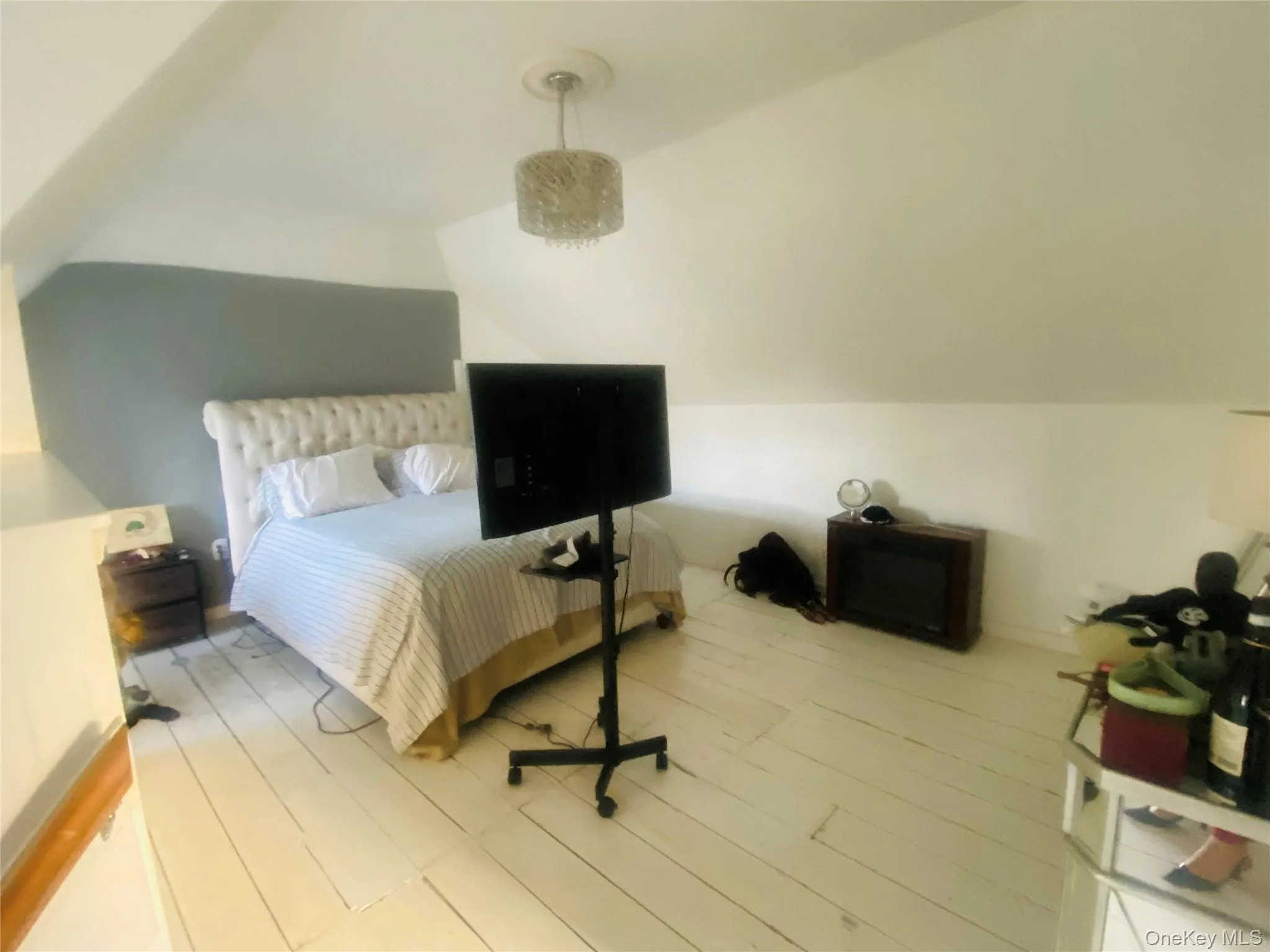 42 Mead Street, Hempstead, NY, 3 Bedrooms Bedrooms, 10 Rooms Rooms,1 BathroomBathrooms,Residential,For Rent,Mead,0,973388 42 Mead Street, Hempstead, NY, 3 Bedrooms Bedrooms, 10 Rooms Rooms,1 BathroomBathrooms,Residential,For Rent,Mead,0,973388