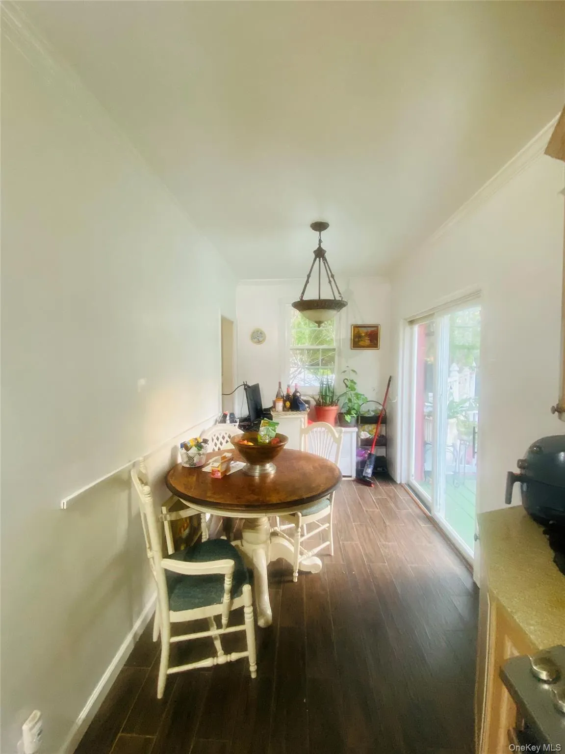 42 Mead Street, Hempstead, NY, 3 Bedrooms Bedrooms, 10 Rooms Rooms,1 BathroomBathrooms,Residential,For Rent,Mead,0,973388 42 Mead Street, Hempstead, NY, 3 Bedrooms Bedrooms, 10 Rooms Rooms,1 BathroomBathrooms,Residential,For Rent,Mead,0,973388
