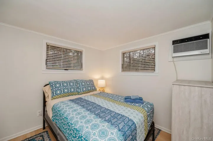14 E Landing Road, Southampton, New York 11946