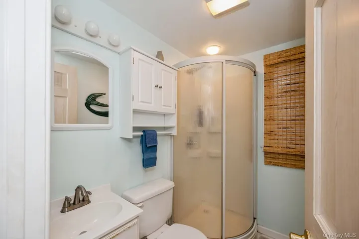 14 E Landing Road, Southampton, New York 11946