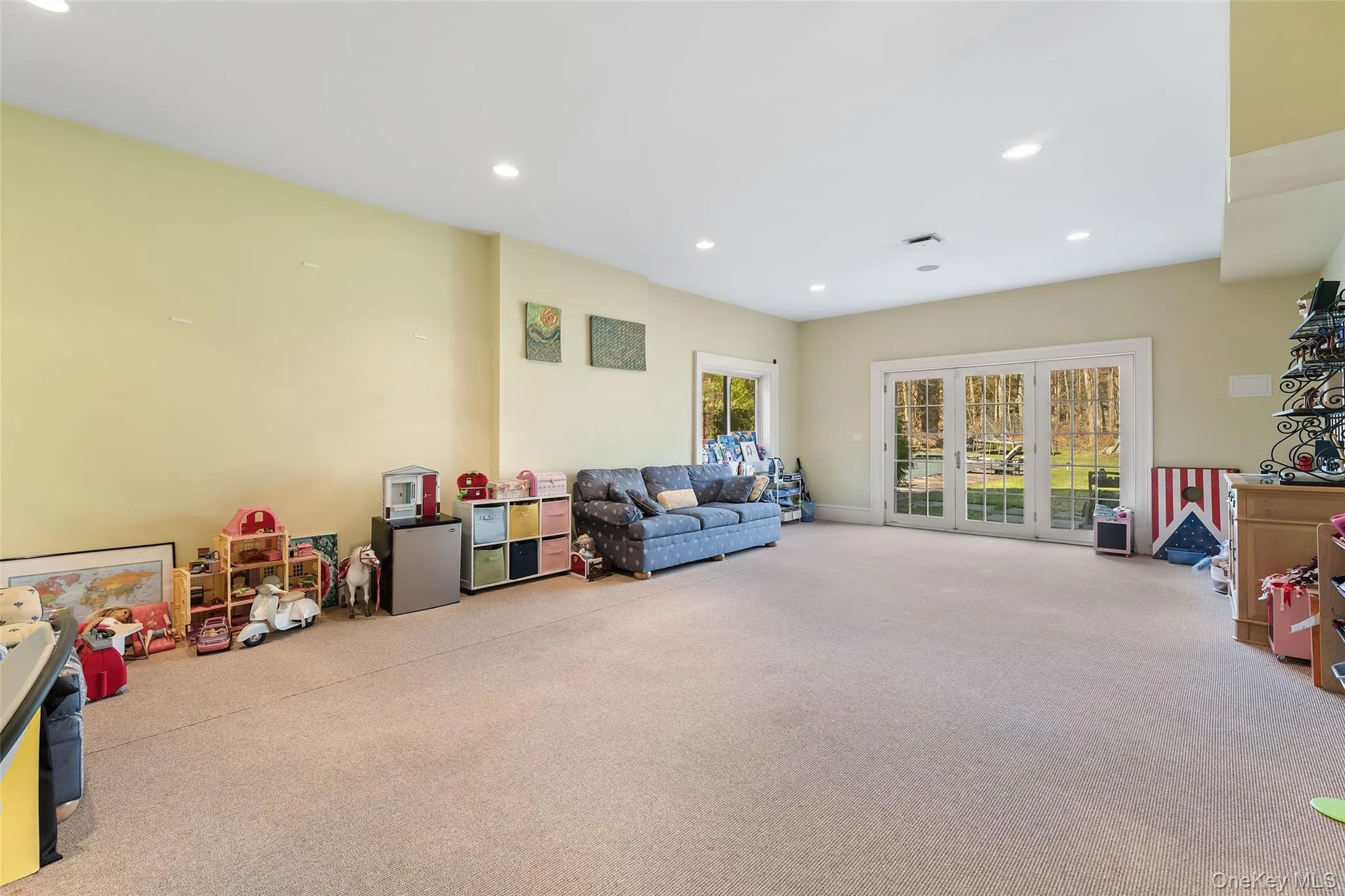 5 Rocky Hollow Drive, Mamaroneck, NY, 8 Bedrooms Bedrooms, 12 Rooms Rooms,6 BathroomsBathrooms,Residential,For Rent,Rocky Hollow,0,973411 5 Rocky Hollow Drive, Mamaroneck, NY, 8 Bedrooms Bedrooms, 12 Rooms Rooms,6 BathroomsBathrooms,Residential,For Rent,Rocky Hollow,0,973411