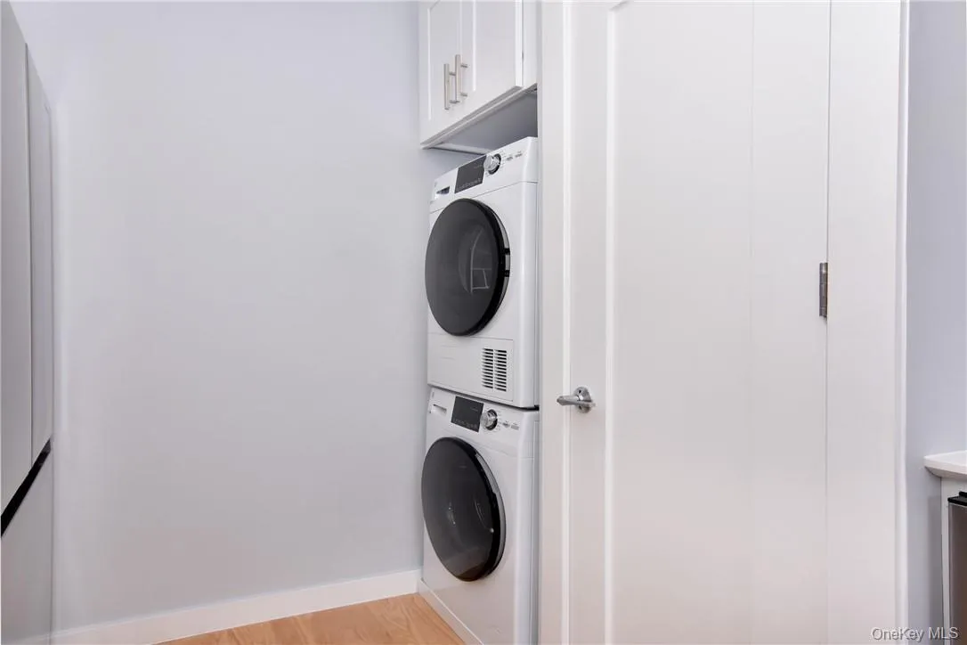 Washer and Dryer in the Unit Washer and Dryer in the Unit