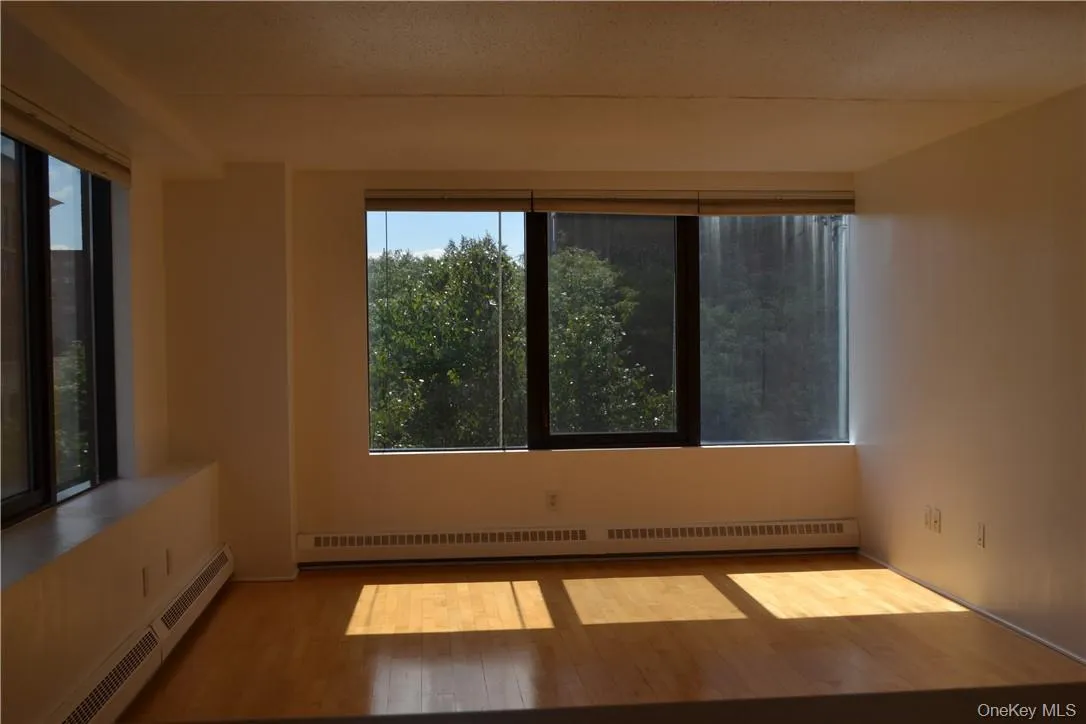 4 Martine Avenue, White Plains, NY, 2 Bedrooms Bedrooms, 4 Rooms Rooms,2 BathroomsBathrooms,Residential Lease,For Rent,Martine,0,973426 4 Martine Avenue, White Plains, NY, 2 Bedrooms Bedrooms, 4 Rooms Rooms,2 BathroomsBathrooms,Residential Lease,For Rent,Martine,0,973426
