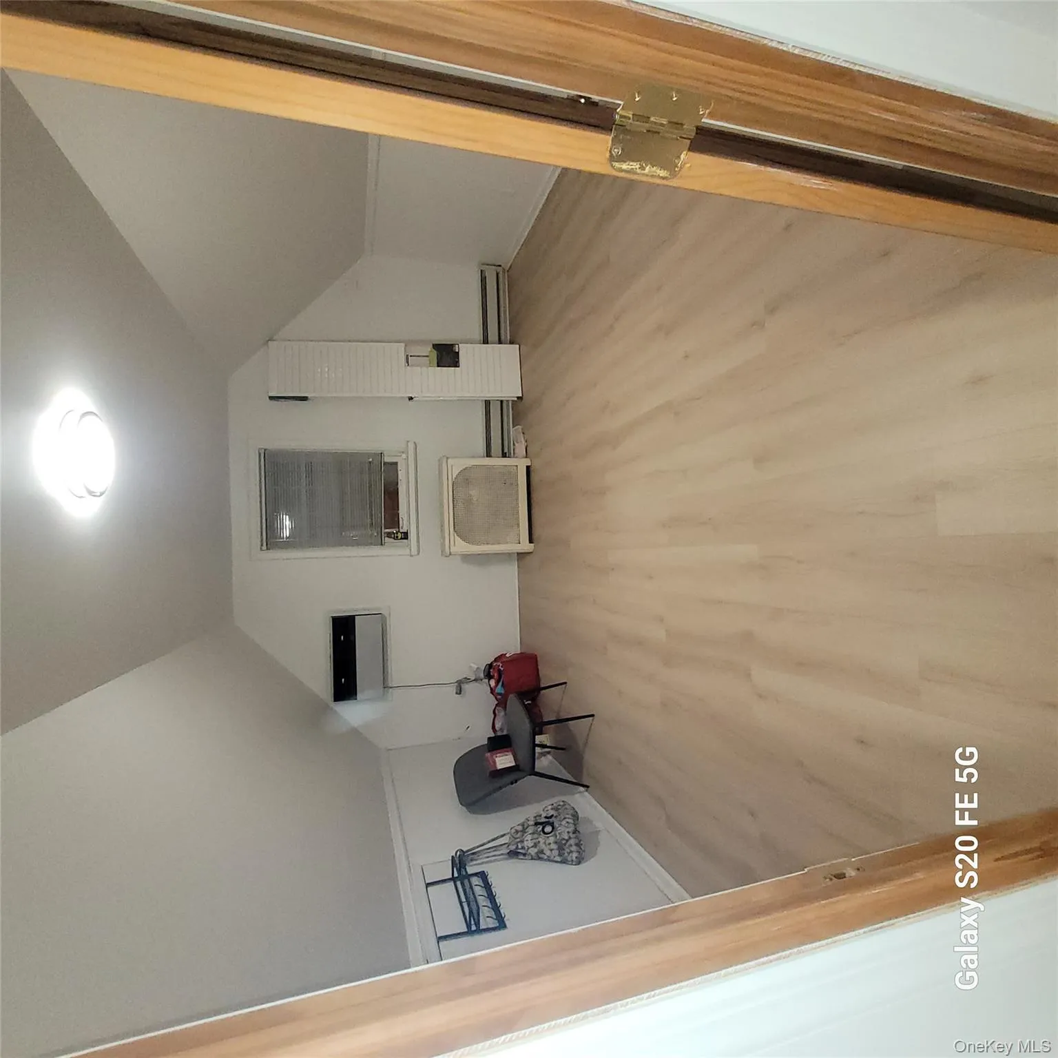 24607 87th Avenue, New York, NY, 2 Bedrooms Bedrooms, 4 Rooms Rooms,1 BathroomBathrooms,Residential Lease,For Rent,87th,0,973437 24607 87th Avenue, New York, NY, 2 Bedrooms Bedrooms, 4 Rooms Rooms,1 BathroomBathrooms,Residential Lease,For Rent,87th,0,973437