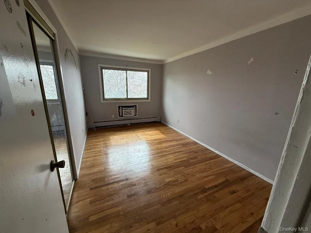 2nd Bedroom 2nd Bedroom