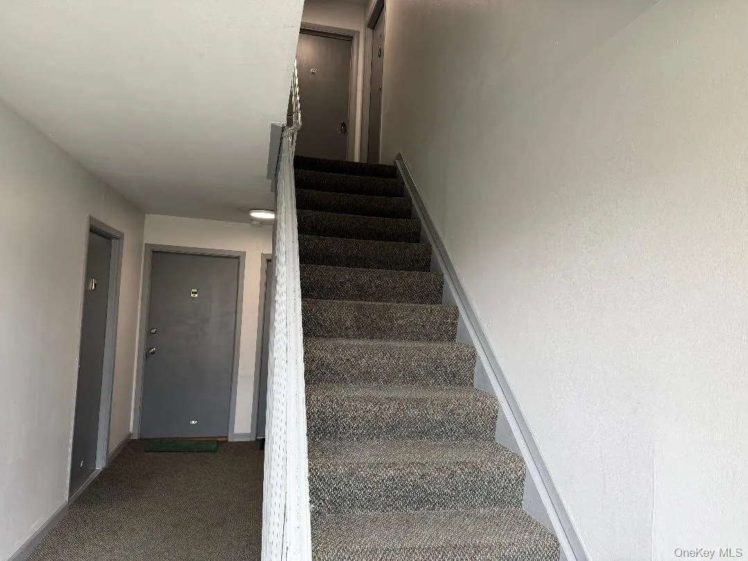 Entry to unit 2nd Floor top of Stairs right door 8B Entry to unit 2nd Floor top of Stairs right door 8B