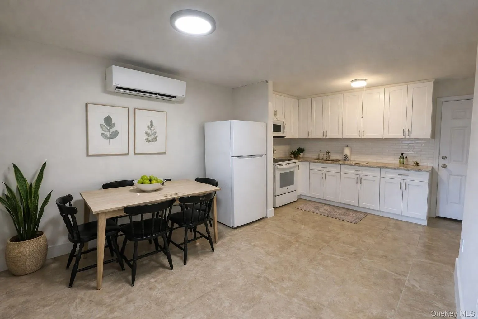 110 Jericho Turnpike, North Hempstead, NY, 2 Bedrooms Bedrooms, 4 Rooms Rooms,1 BathroomBathrooms,Residential Lease,For Rent,Jericho,0,973450 110 Jericho Turnpike, North Hempstead, NY, 2 Bedrooms Bedrooms, 4 Rooms Rooms,1 BathroomBathrooms,Residential Lease,For Rent,Jericho,0,973450