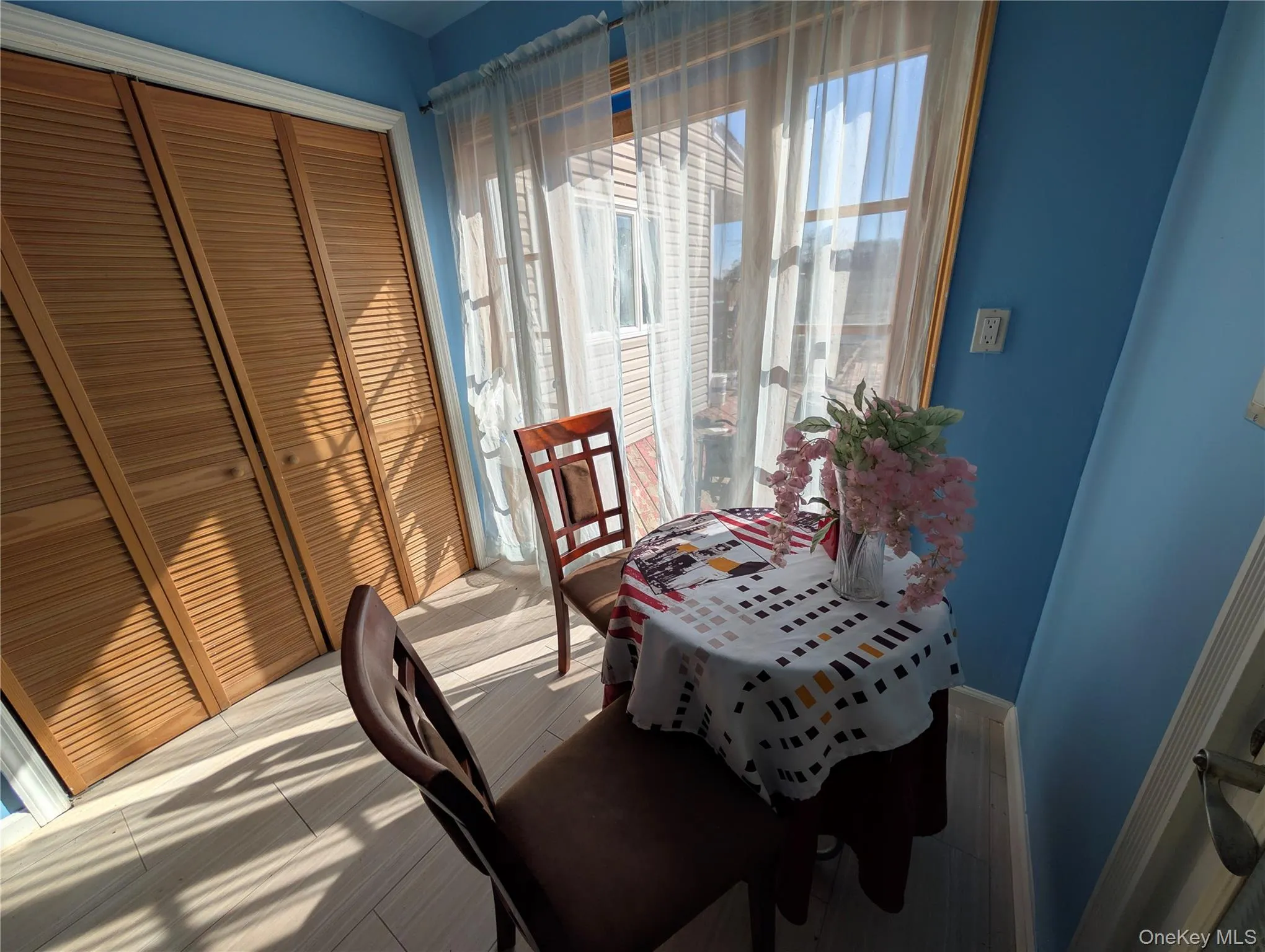 127 Johns Neck Road, Brookhaven, NY, 3 Bedrooms Bedrooms, 6 Rooms Rooms,2 BathroomsBathrooms,Residential,For Rent,Johns Neck,0,973453 127 Johns Neck Road, Brookhaven, NY, 3 Bedrooms Bedrooms, 6 Rooms Rooms,2 BathroomsBathrooms,Residential,For Rent,Johns Neck,0,973453