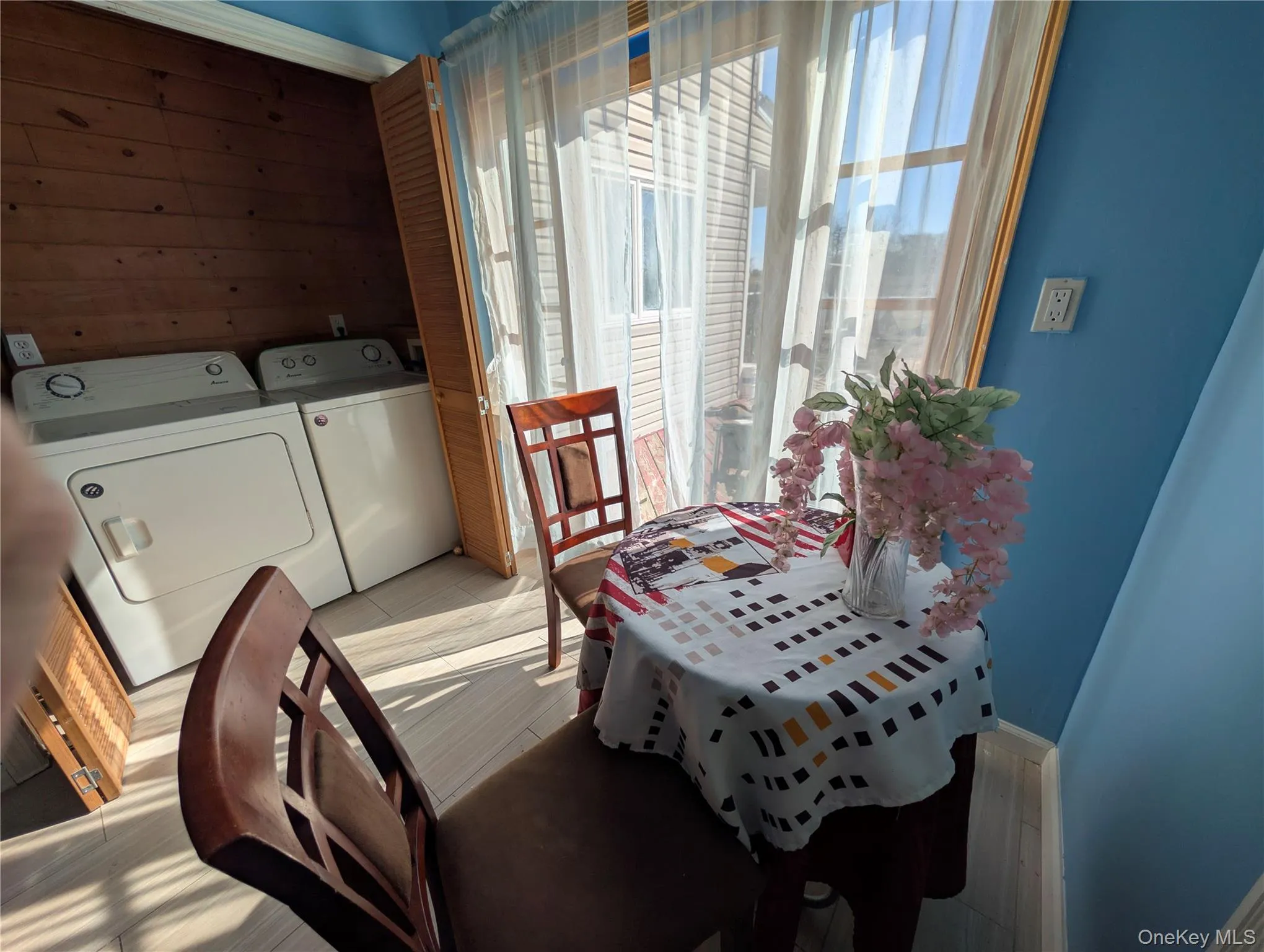 127 Johns Neck Road, Brookhaven, NY, 3 Bedrooms Bedrooms, 6 Rooms Rooms,2 BathroomsBathrooms,Residential,For Rent,Johns Neck,0,973453 127 Johns Neck Road, Brookhaven, NY, 3 Bedrooms Bedrooms, 6 Rooms Rooms,2 BathroomsBathrooms,Residential,For Rent,Johns Neck,0,973453