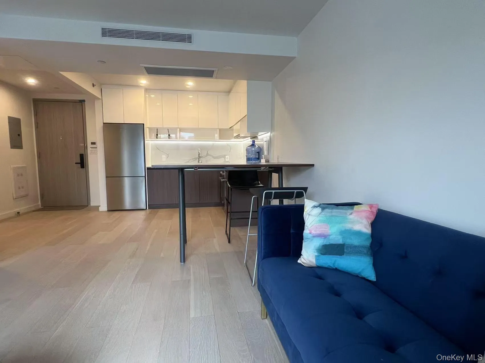 14449 Northern Boulevard, New York, NY, 1 Bedroom Bedrooms, 3 Rooms Rooms,1 BathroomBathrooms,Residential Lease,For Rent,Northern,0,973466 14449 Northern Boulevard, New York, NY, 1 Bedroom Bedrooms, 3 Rooms Rooms,1 BathroomBathrooms,Residential Lease,For Rent,Northern,0,973466