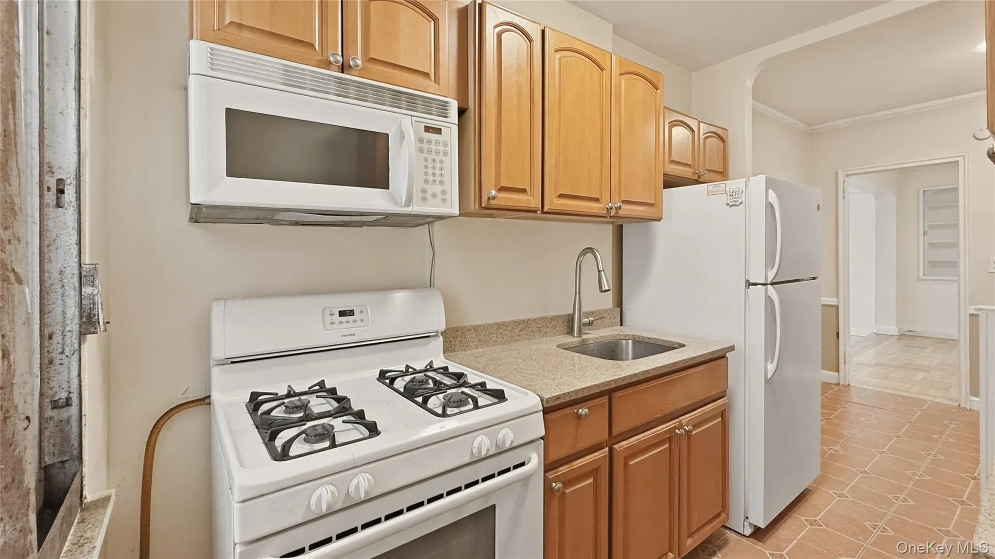 2190 Boston Road, New York, NY, 2 Bedrooms Bedrooms, 5 Rooms Rooms,1 BathroomBathrooms,Residential Lease,For Rent,Boston,0,973470 2190 Boston Road, New York, NY, 2 Bedrooms Bedrooms, 5 Rooms Rooms,1 BathroomBathrooms,Residential Lease,For Rent,Boston,0,973470