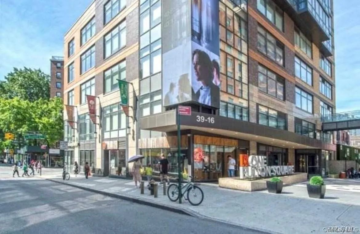 39-16 Prince Street, New York, NY, 1 Bedroom Bedrooms, 3 Rooms Rooms,1 BathroomBathrooms,Residential Lease,For Rent,Prince,0,973475 39-16 Prince Street, New York, NY, 1 Bedroom Bedrooms, 3 Rooms Rooms,1 BathroomBathrooms,Residential Lease,For Rent,Prince,0,973475