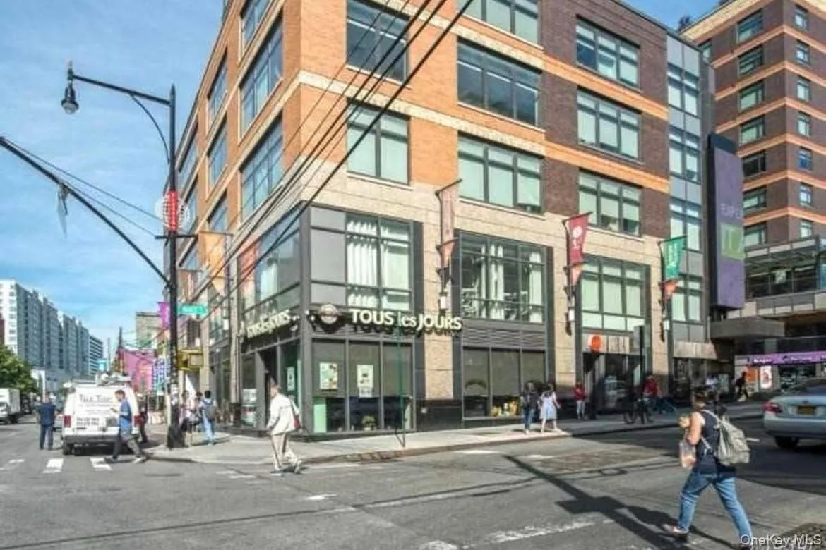 39-16 Prince Street, New York, NY, 1 Bedroom Bedrooms, 3 Rooms Rooms,1 BathroomBathrooms,Residential Lease,For Rent,Prince,0,973475 39-16 Prince Street, New York, NY, 1 Bedroom Bedrooms, 3 Rooms Rooms,1 BathroomBathrooms,Residential Lease,For Rent,Prince,0,973475