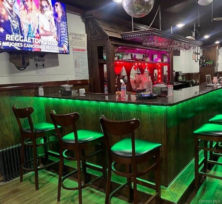 215-52 Jamaica Avenue, New York, NY, ,Commercial Lease,For Rent,Jamaica,0,973491 215-52 Jamaica Avenue, New York, NY, ,Commercial Lease,For Rent,Jamaica,0,973491