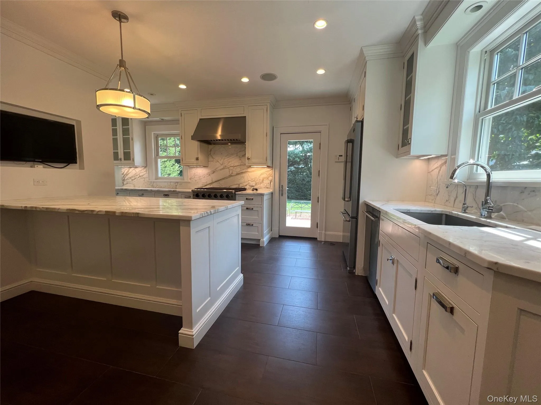 36 Midland Street, Huntington, NY, 3 Bedrooms Bedrooms, 8 Rooms Rooms,2 BathroomsBathrooms,Residential Lease,For Rent,Midland,0,973506 36 Midland Street, Huntington, NY, 3 Bedrooms Bedrooms, 8 Rooms Rooms,2 BathroomsBathrooms,Residential Lease,For Rent,Midland,0,973506