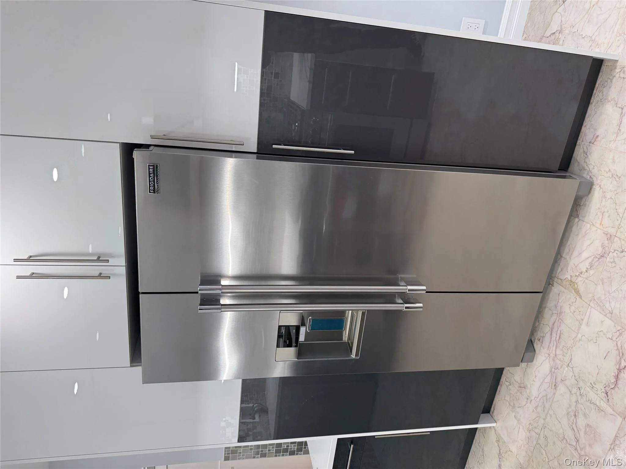 5919 74th Street, New York, NY, 2 Bedrooms Bedrooms, 4 Rooms Rooms,1 BathroomBathrooms,Residential Lease,For Rent,74th,0,973511 5919 74th Street, New York, NY, 2 Bedrooms Bedrooms, 4 Rooms Rooms,1 BathroomBathrooms,Residential Lease,For Rent,74th,0,973511