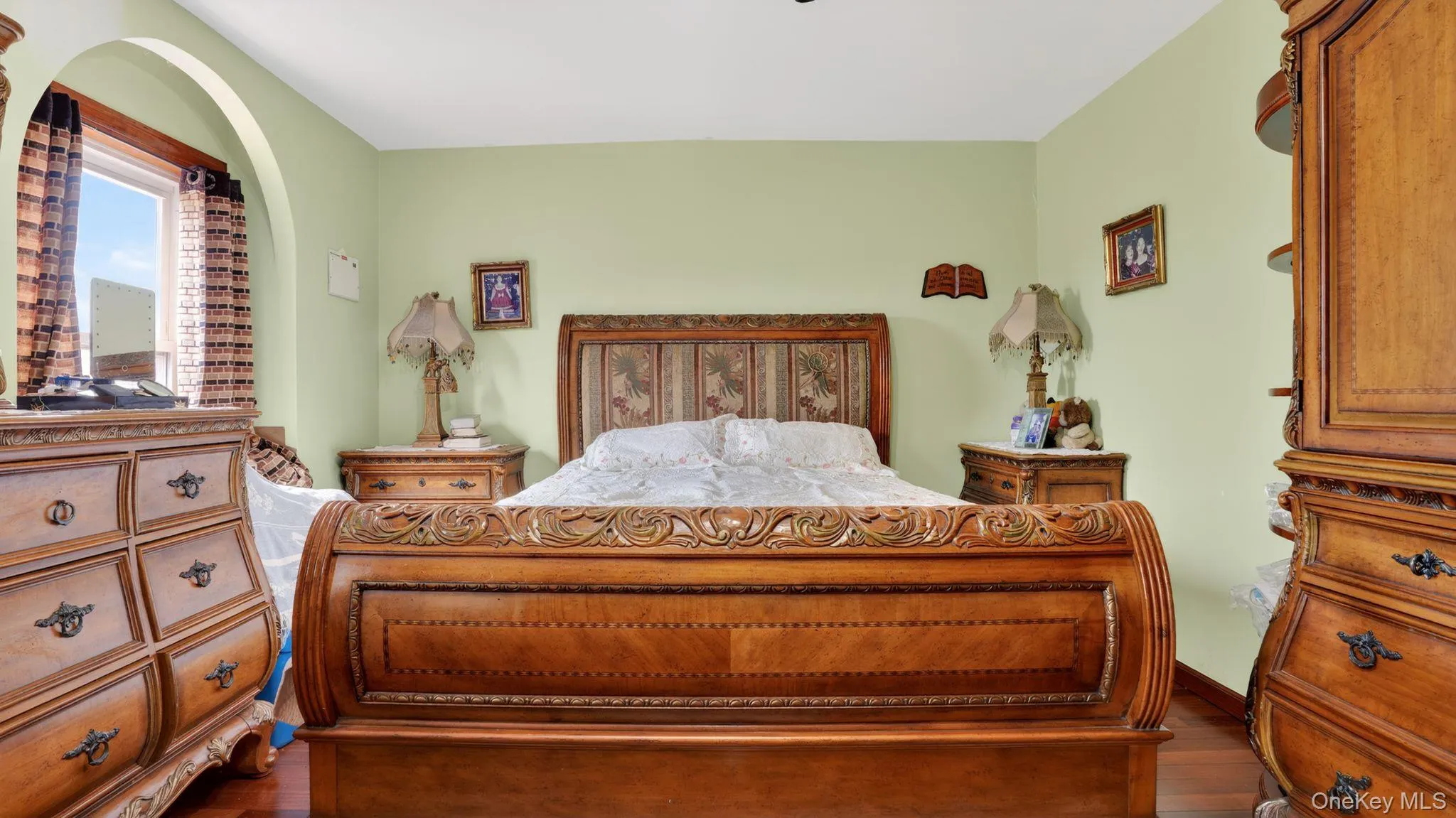 9429 Park Lane, New York, NY, 4 Bedrooms Bedrooms, 11 Rooms Rooms,3 BathroomsBathrooms,Residential,For Rent,Park,0,973513 9429 Park Lane, New York, NY, 4 Bedrooms Bedrooms, 11 Rooms Rooms,3 BathroomsBathrooms,Residential,For Rent,Park,0,973513