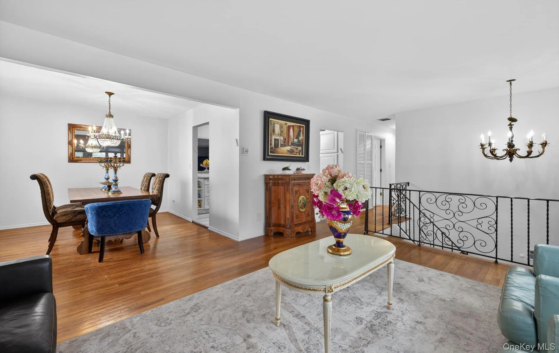 372 Clay Pitts Road, Huntington, NY, 4 Bedrooms Bedrooms, 9 Rooms Rooms,1 BathroomBathrooms,Residential,For Rent,Clay Pitts,0,973517 372 Clay Pitts Road, Huntington, NY, 4 Bedrooms Bedrooms, 9 Rooms Rooms,1 BathroomBathrooms,Residential,For Rent,Clay Pitts,0,973517