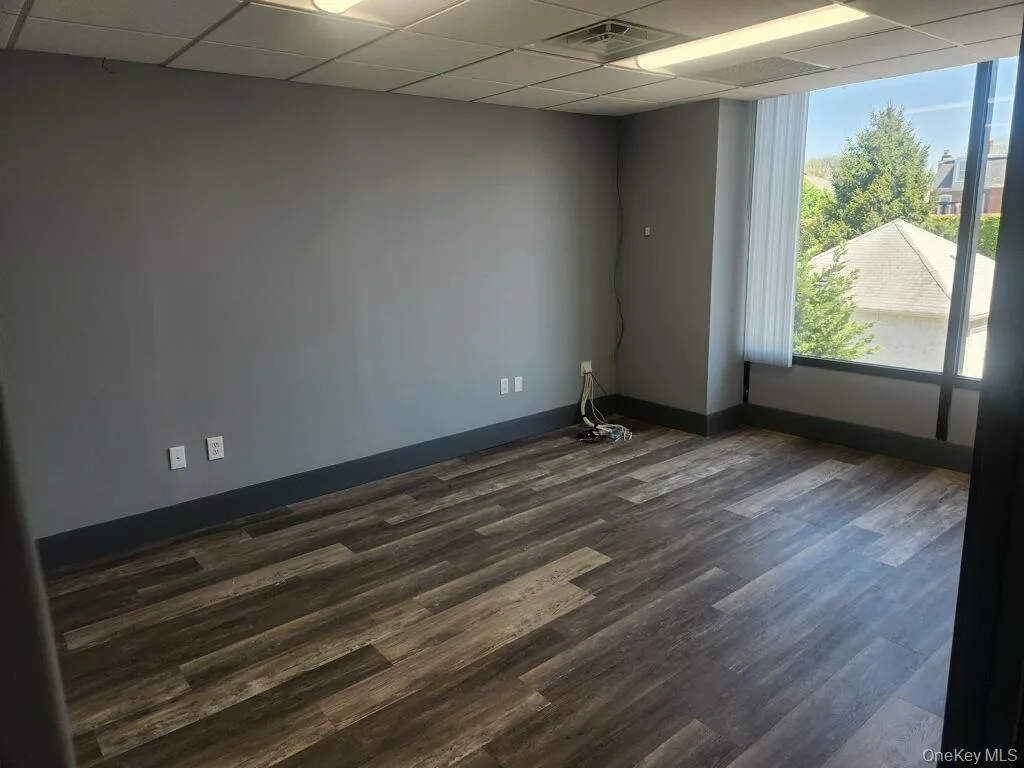 399 Conklin Street, Oyster Bay, NY, ,Commercial Lease,For Rent,Conklin,0,973537 399 Conklin Street, Oyster Bay, NY, ,Commercial Lease,For Rent,Conklin,0,973537
