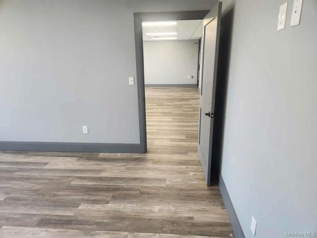 399 Conklin Street, Oyster Bay, NY, ,Commercial Lease,For Rent,Conklin,0,973537 399 Conklin Street, Oyster Bay, NY, ,Commercial Lease,For Rent,Conklin,0,973537