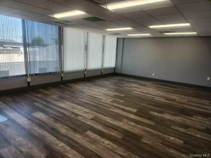 399 Conklin Street, Oyster Bay, NY, ,Commercial Lease,For Rent,Conklin,0,973537 399 Conklin Street, Oyster Bay, NY, ,Commercial Lease,For Rent,Conklin,0,973537