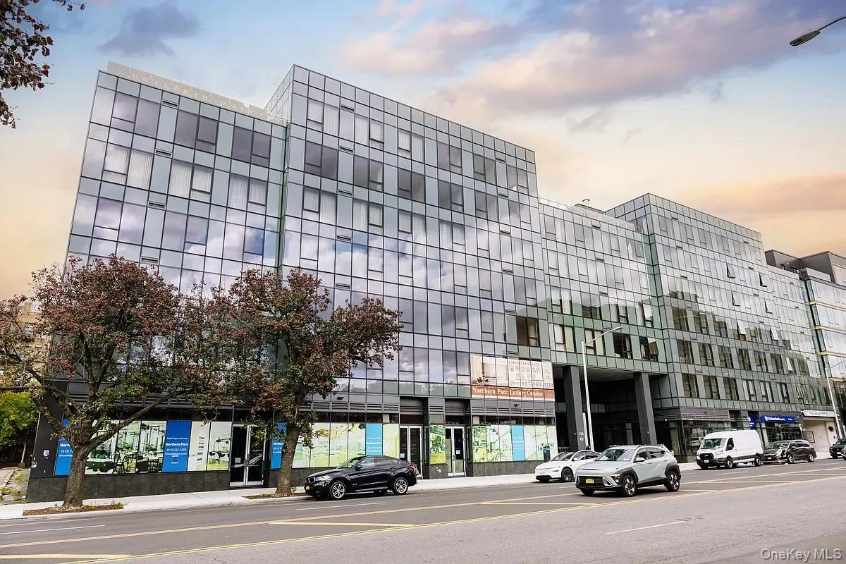 14449 Northern Boulevard, New York, NY, 1 Bedroom Bedrooms, 3 Rooms Rooms,1 BathroomBathrooms,Residential Lease,For Rent,Northern,0,973539 14449 Northern Boulevard, New York, NY, 1 Bedroom Bedrooms, 3 Rooms Rooms,1 BathroomBathrooms,Residential Lease,For Rent,Northern,0,973539
