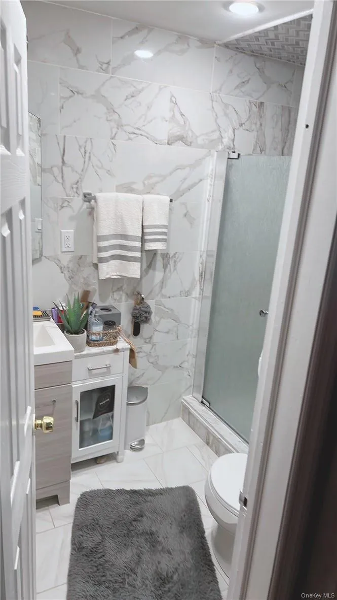 Ensuite Bathroom Ensuite Bathroom