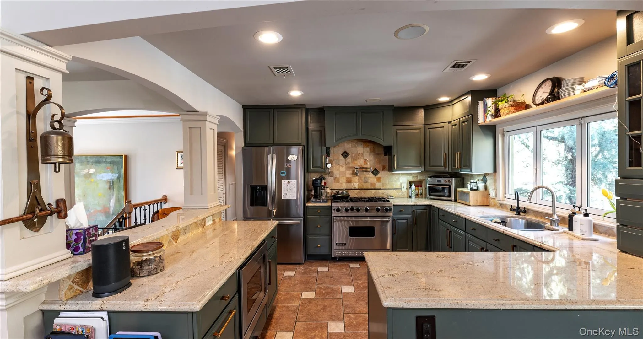 602 Palmer Drive, Clarkstown, NY, 4 Bedrooms Bedrooms, 8 Rooms Rooms,3 BathroomsBathrooms,Residential Lease,For Rent,Palmer,0,973566 602 Palmer Drive, Clarkstown, NY, 4 Bedrooms Bedrooms, 8 Rooms Rooms,3 BathroomsBathrooms,Residential Lease,For Rent,Palmer,0,973566