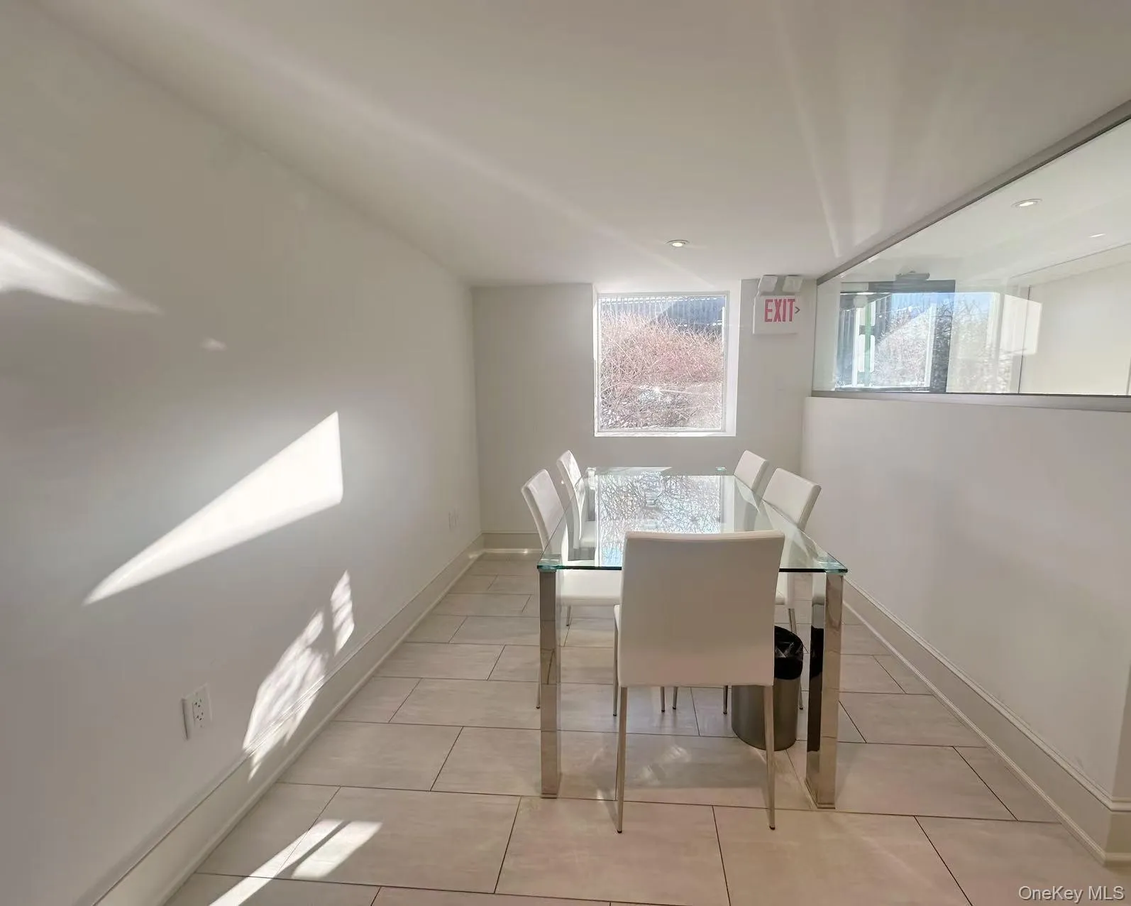 42 Middle Neck Road, North Hempstead, NY, ,Commercial Lease,For Rent,Middle Neck,0,973582 42 Middle Neck Road, North Hempstead, NY, ,Commercial Lease,For Rent,Middle Neck,0,973582