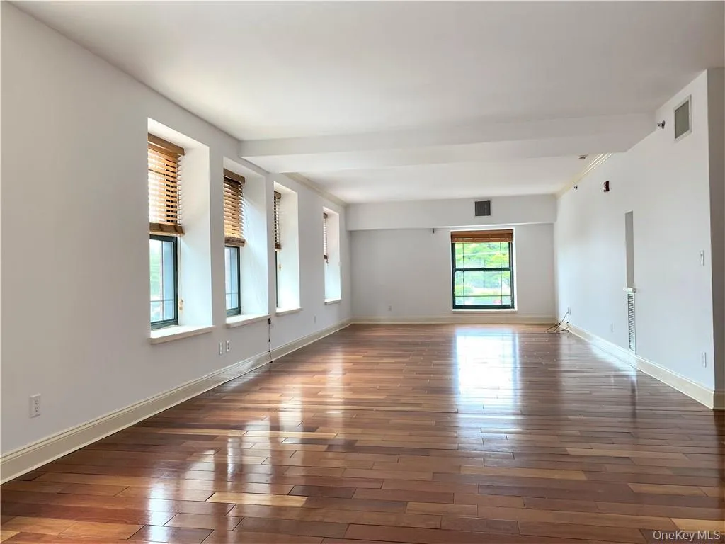 1 Astor Street, Greenburgh, NY, 2 Bedrooms Bedrooms, 2 Rooms Rooms,2 BathroomsBathrooms,Residential Lease,For Rent,Astor,0,973585 1 Astor Street, Greenburgh, NY, 2 Bedrooms Bedrooms, 2 Rooms Rooms,2 BathroomsBathrooms,Residential Lease,For Rent,Astor,0,973585