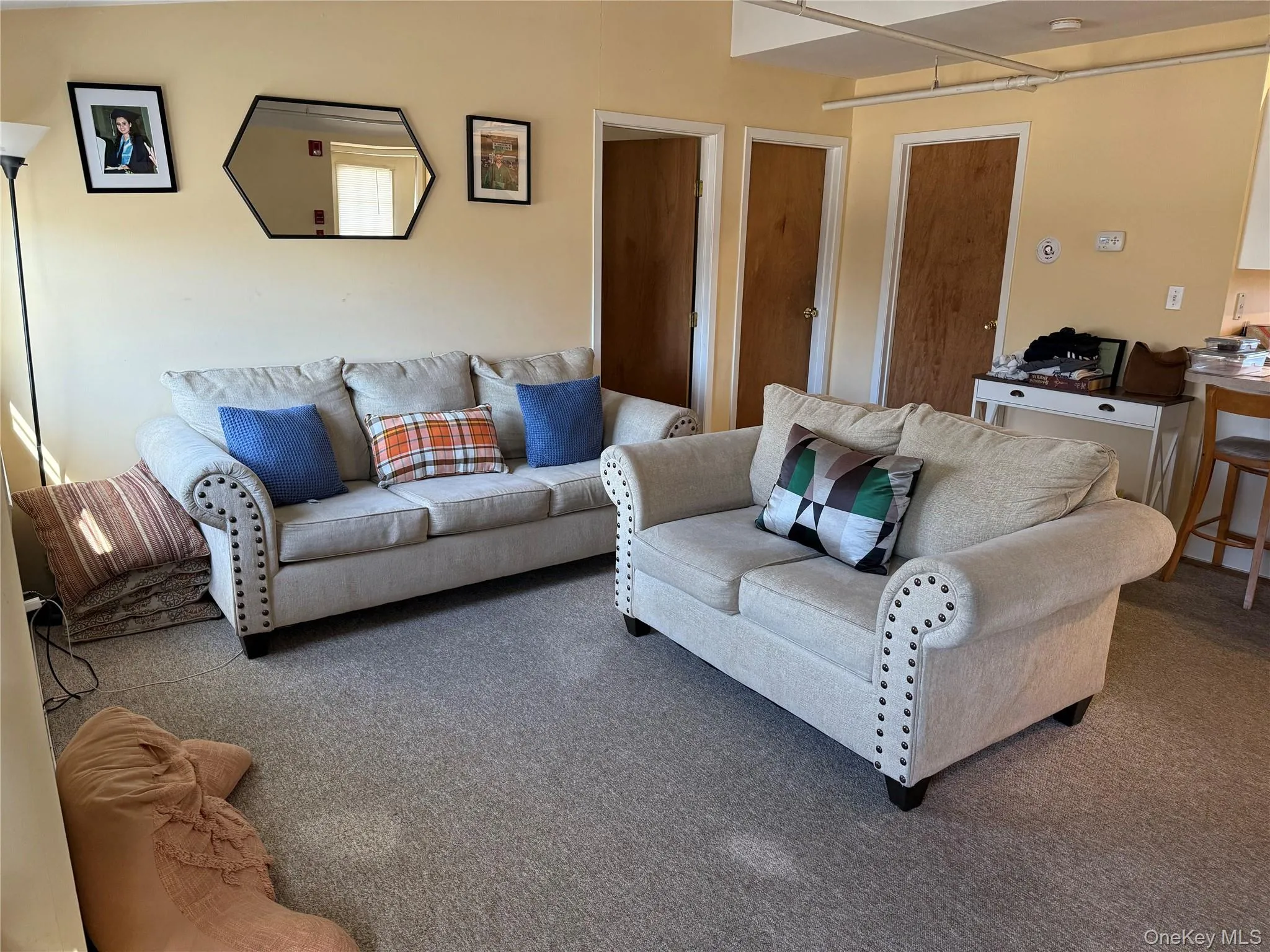 64 Old Riverhead Road, Southampton, NY, 2 Bedrooms Bedrooms, 4 Rooms Rooms,1 BathroomBathrooms,Residential Lease,For Rent,Old Riverhead,0,973592 64 Old Riverhead Road, Southampton, NY, 2 Bedrooms Bedrooms, 4 Rooms Rooms,1 BathroomBathrooms,Residential Lease,For Rent,Old Riverhead,0,973592