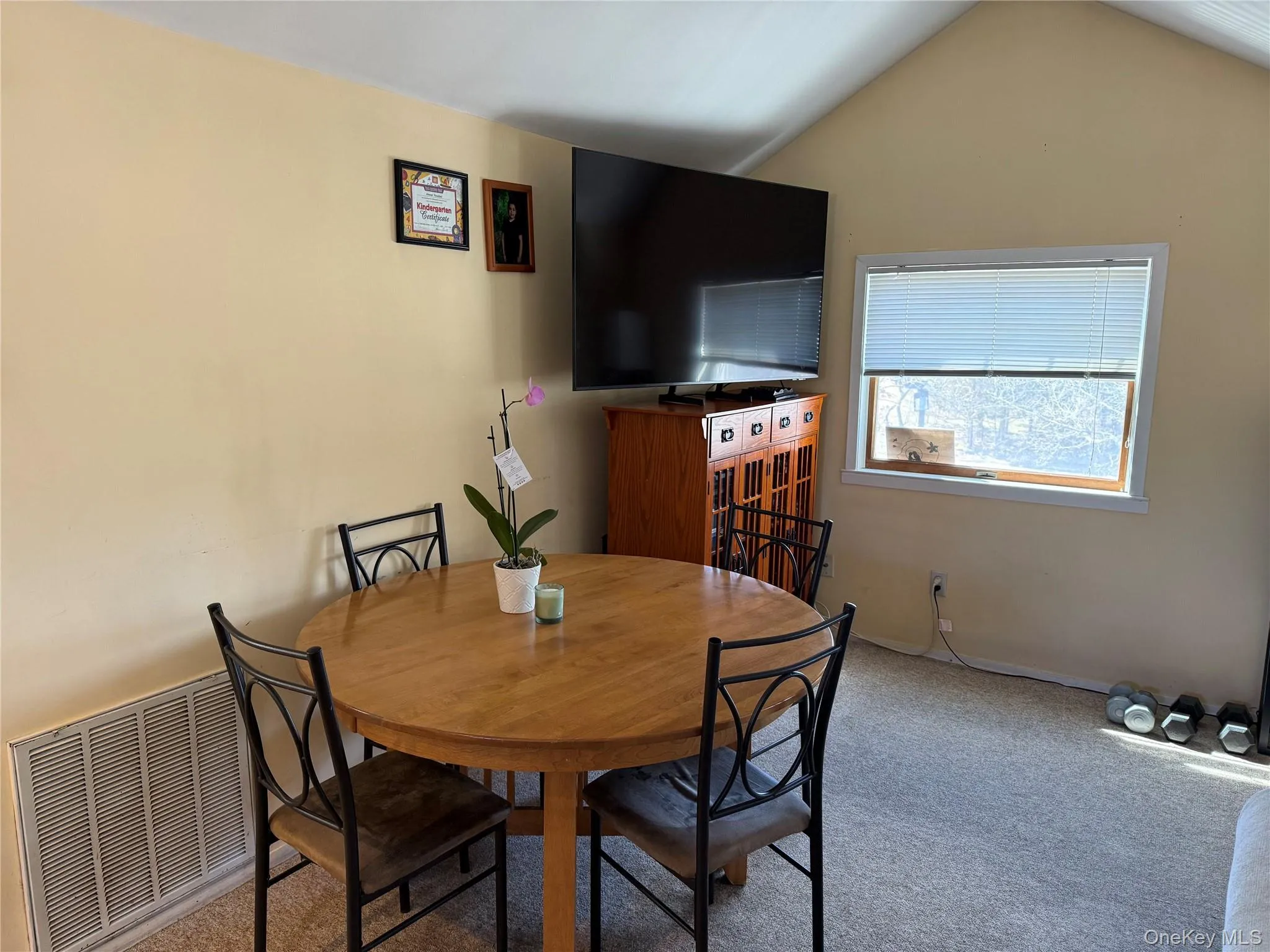 64 Old Riverhead Road, Southampton, NY, 2 Bedrooms Bedrooms, 4 Rooms Rooms,1 BathroomBathrooms,Residential Lease,For Rent,Old Riverhead,0,973592 64 Old Riverhead Road, Southampton, NY, 2 Bedrooms Bedrooms, 4 Rooms Rooms,1 BathroomBathrooms,Residential Lease,For Rent,Old Riverhead,0,973592