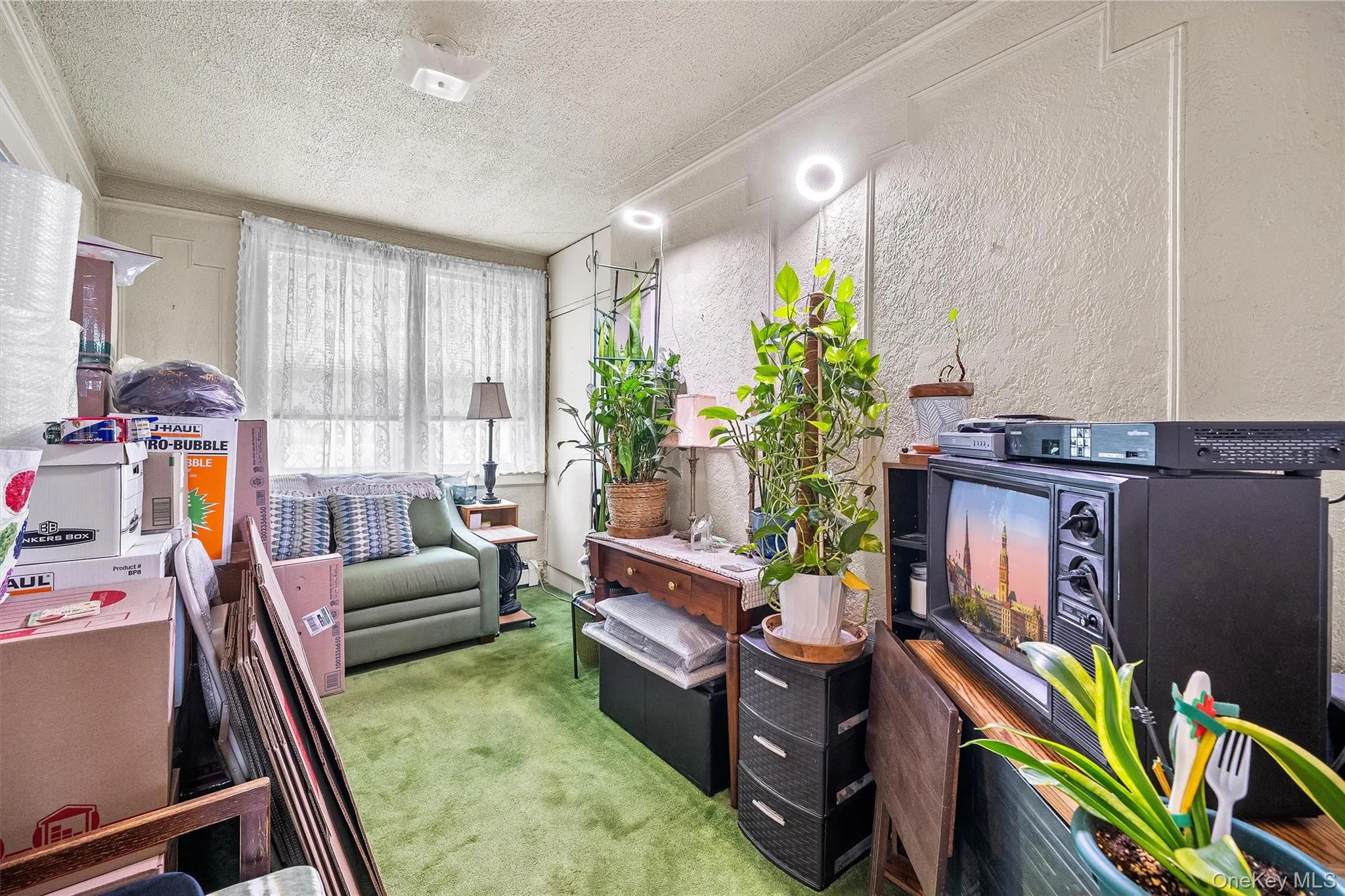 Single Family Unit Single Family Unit