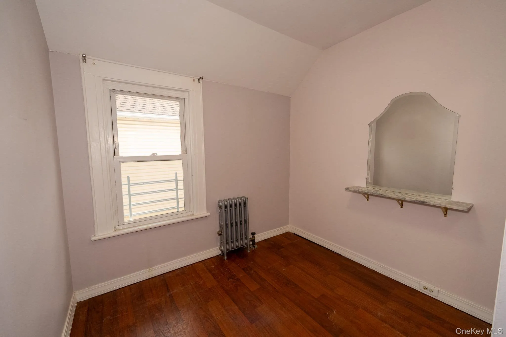 105-41 90th Street, New York, NY, 3 Bedrooms Bedrooms, 7 Rooms Rooms,2 BathroomsBathrooms,Residential Lease,For Rent,90th Street,0,973611 105-41 90th Street, New York, NY, 3 Bedrooms Bedrooms, 7 Rooms Rooms,2 BathroomsBathrooms,Residential Lease,For Rent,90th Street,0,973611