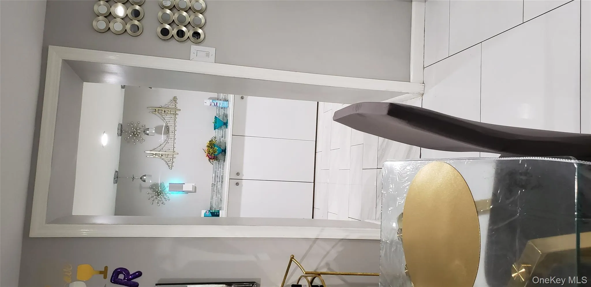 159-14 134th Avenue, New York, NY, 2 Bedrooms Bedrooms, 5 Rooms Rooms,1 BathroomBathrooms,Residential Lease,For Rent,134th Avenue,0,973643 159-14 134th Avenue, New York, NY, 2 Bedrooms Bedrooms, 5 Rooms Rooms,1 BathroomBathrooms,Residential Lease,For Rent,134th Avenue,0,973643