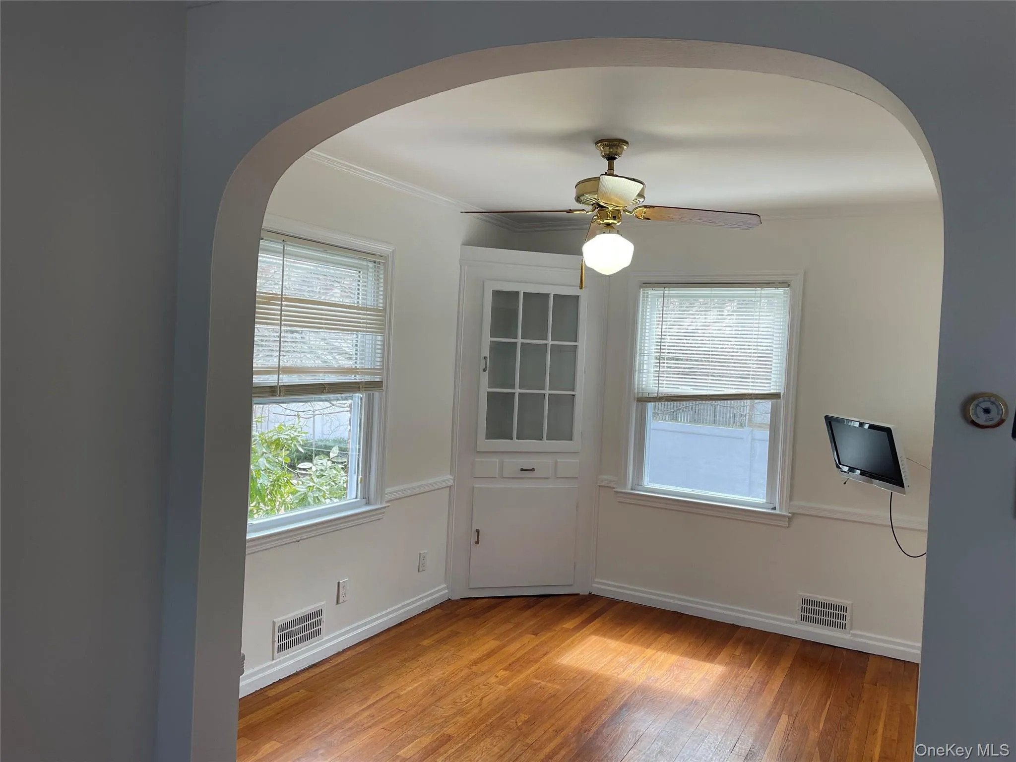 8 Cameron Lane, Hempstead, NY, 3 Bedrooms Bedrooms, 6 Rooms Rooms,3 BathroomsBathrooms,Residential Lease,For Rent,Cameron,0,973644 8 Cameron Lane, Hempstead, NY, 3 Bedrooms Bedrooms, 6 Rooms Rooms,3 BathroomsBathrooms,Residential Lease,For Rent,Cameron,0,973644