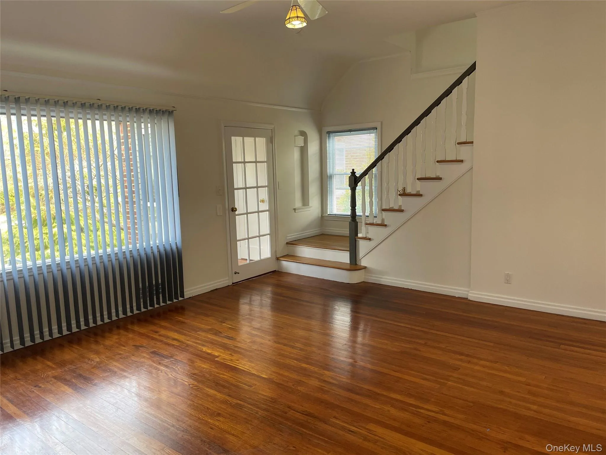 8 Cameron Lane, Hempstead, NY, 3 Bedrooms Bedrooms, 6 Rooms Rooms,3 BathroomsBathrooms,Residential Lease,For Rent,Cameron,0,973644 8 Cameron Lane, Hempstead, NY, 3 Bedrooms Bedrooms, 6 Rooms Rooms,3 BathroomsBathrooms,Residential Lease,For Rent,Cameron,0,973644