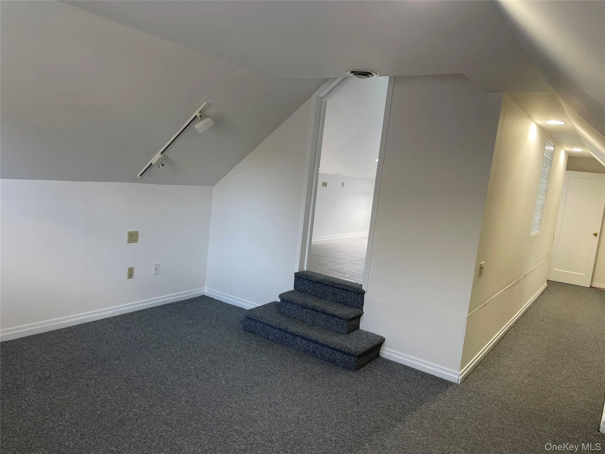 8 Cameron Lane, Hempstead, NY, 3 Bedrooms Bedrooms, 6 Rooms Rooms,3 BathroomsBathrooms,Residential Lease,For Rent,Cameron,0,973644 8 Cameron Lane, Hempstead, NY, 3 Bedrooms Bedrooms, 6 Rooms Rooms,3 BathroomsBathrooms,Residential Lease,For Rent,Cameron,0,973644