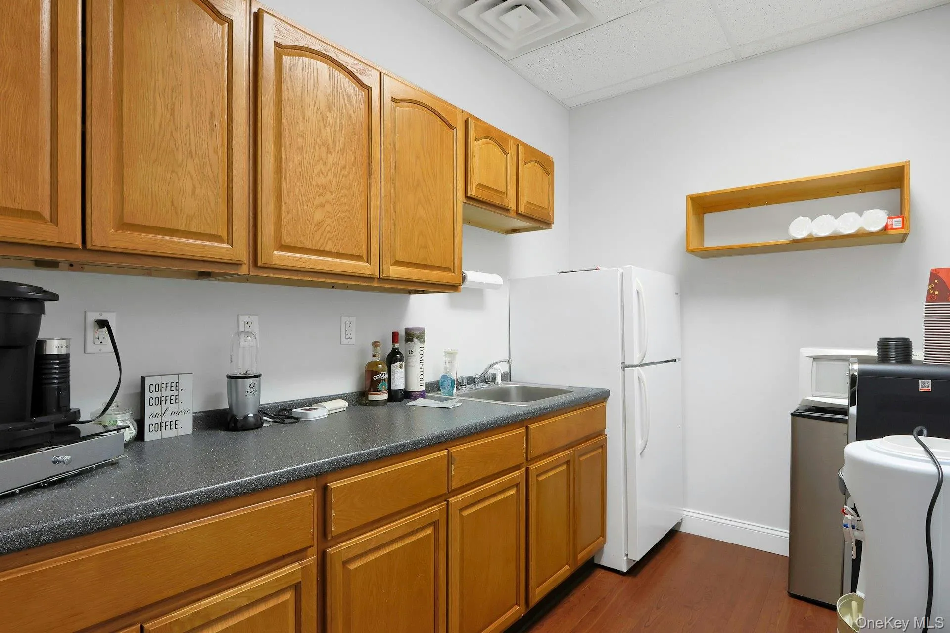 100 Dutch Hill Road, Orangetown, NY, ,Commercial Lease,For Rent,Dutch Hill,0,973681 100 Dutch Hill Road, Orangetown, NY, ,Commercial Lease,For Rent,Dutch Hill,0,973681