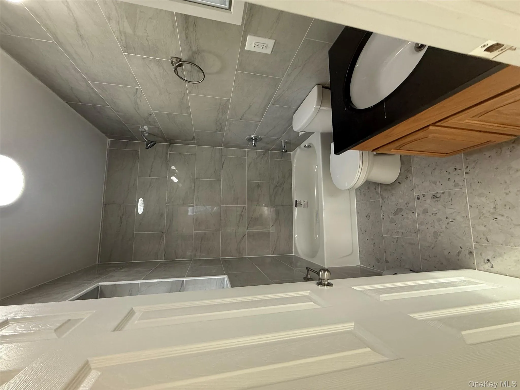 9026 138th Place, New York, NY, 3 Bedrooms Bedrooms, 7 Rooms Rooms,1 BathroomBathrooms,Residential Lease,For Rent,138th,0,973691 9026 138th Place, New York, NY, 3 Bedrooms Bedrooms, 7 Rooms Rooms,1 BathroomBathrooms,Residential Lease,For Rent,138th,0,973691