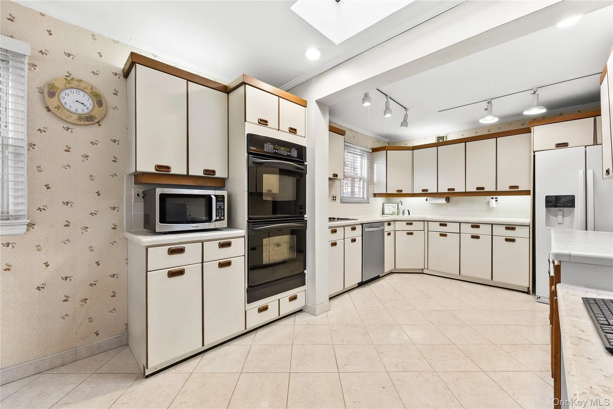 43-24 Morgan Street, New York, NY, 4 Bedrooms Bedrooms, 16 Rooms Rooms,2 BathroomsBathrooms,Residential Sale,For Rent,Morgan,0,973700 43-24 Morgan Street, New York, NY, 4 Bedrooms Bedrooms, 16 Rooms Rooms,2 BathroomsBathrooms,Residential Sale,For Rent,Morgan,0,973700
