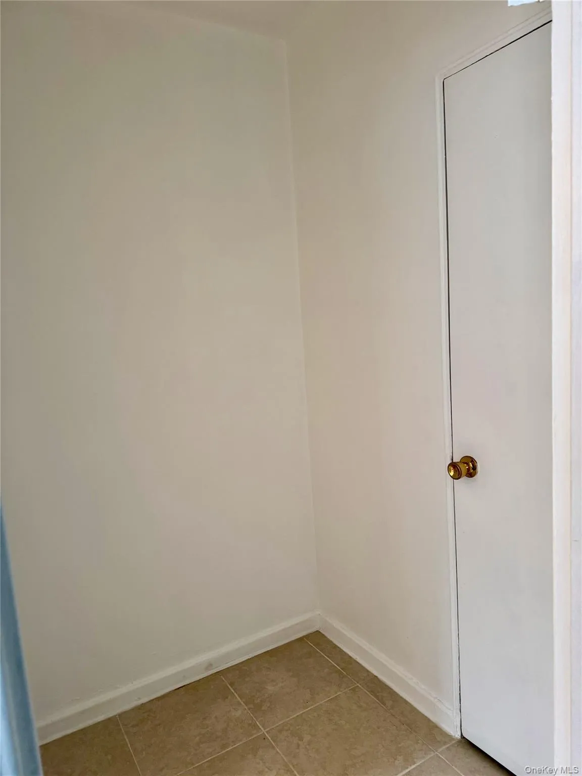 144-46 38Ave, New York, NY, 2 Rooms Rooms,1 BathroomBathrooms,Residential Lease,For Rent,38Ave,0,973705 144-46 38Ave, New York, NY, 2 Rooms Rooms,1 BathroomBathrooms,Residential Lease,For Rent,38Ave,0,973705