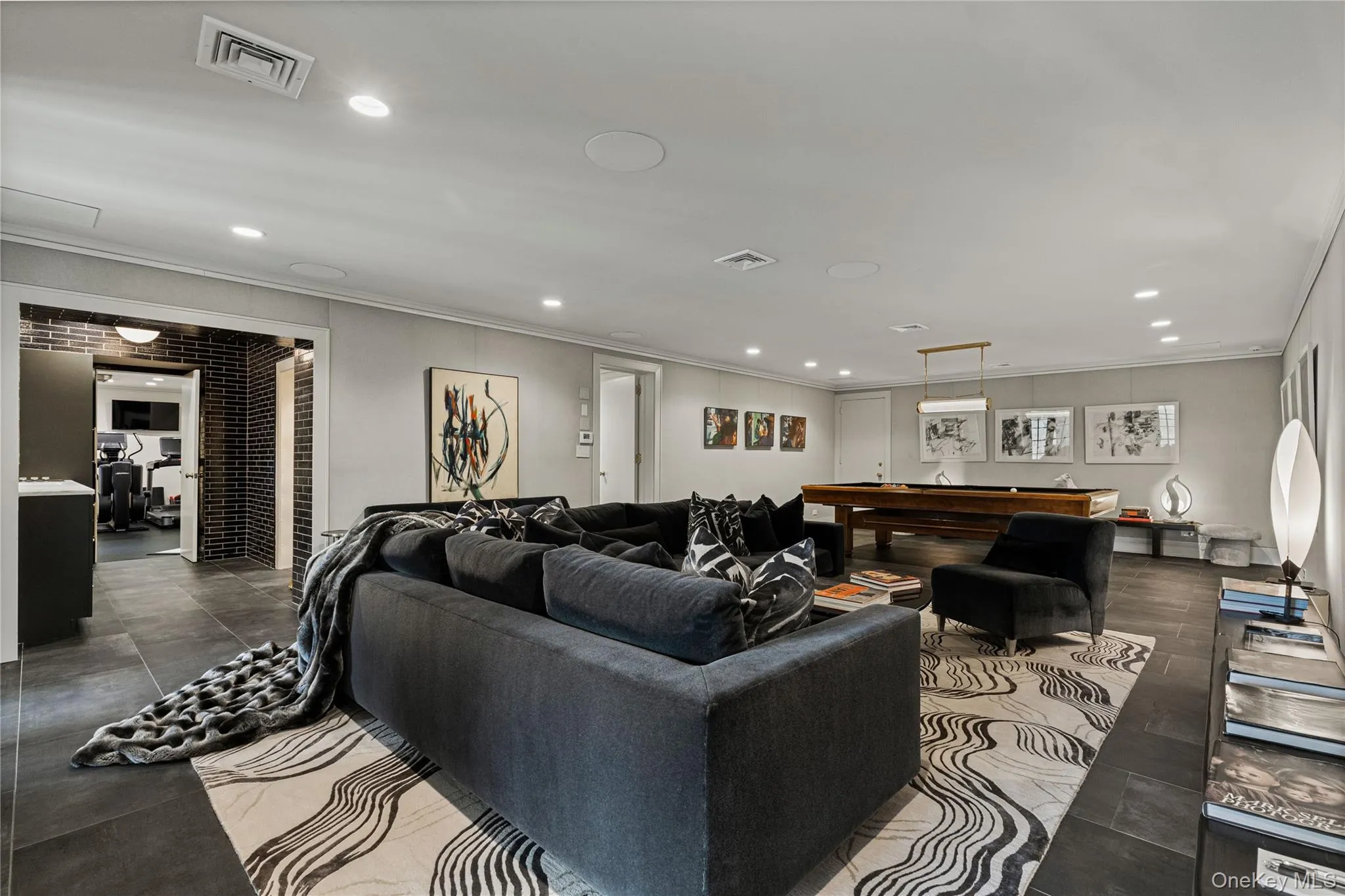 2 Fargo Lane, Greenburgh, NY, 8 Bedrooms Bedrooms, 17 Rooms Rooms,10 BathroomsBathrooms,Residential,For Rent,Fargo,0,973726 2 Fargo Lane, Greenburgh, NY, 8 Bedrooms Bedrooms, 17 Rooms Rooms,10 BathroomsBathrooms,Residential,For Rent,Fargo,0,973726