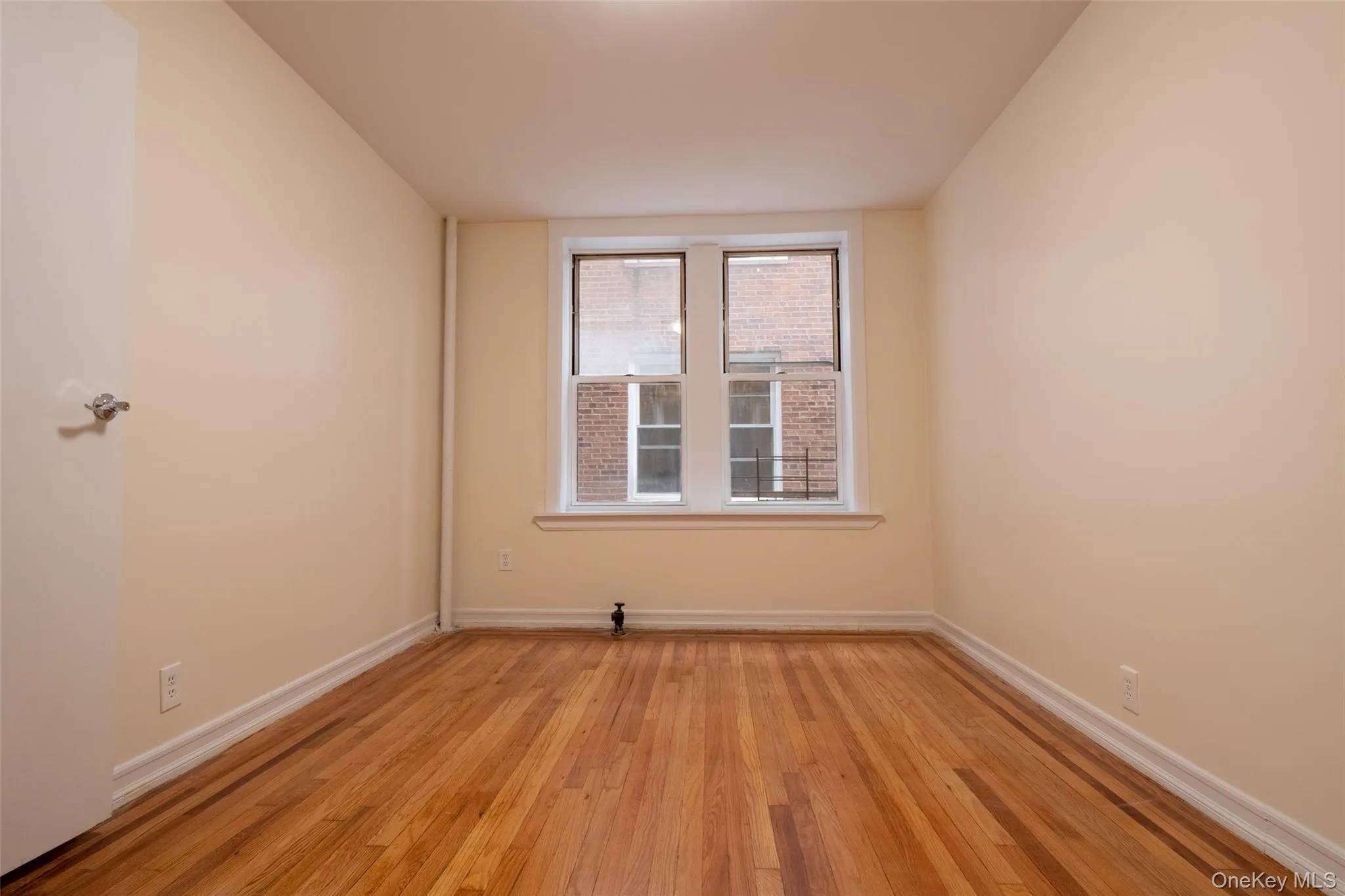 34-58 90 Street, New York, NY, 1 Bedroom Bedrooms, 2 Rooms Rooms,1 BathroomBathrooms,Residential Lease,For Rent,90 Street,0,973737 34-58 90 Street, New York, NY, 1 Bedroom Bedrooms, 2 Rooms Rooms,1 BathroomBathrooms,Residential Lease,For Rent,90 Street,0,973737