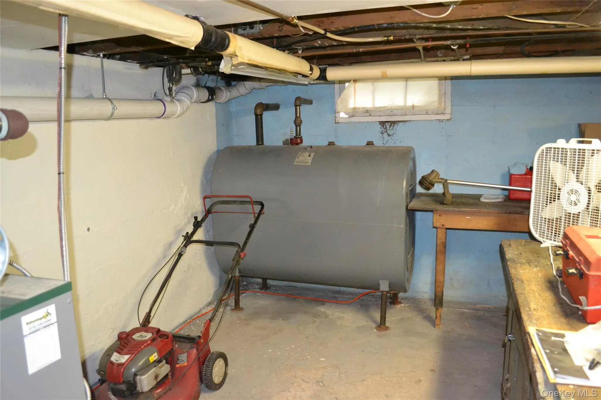Above ground oil tank in basement Above ground oil tank in basement