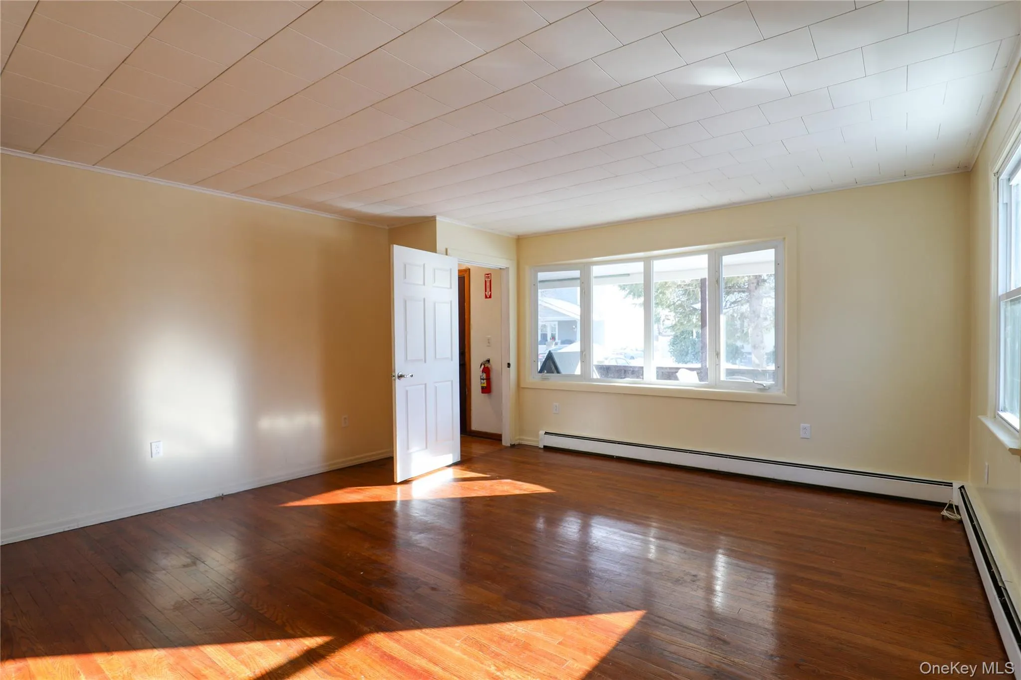 156 Lampman Avenue, Esopus, NY, 2 Bedrooms Bedrooms, 4 Rooms Rooms,1 BathroomBathrooms,Residential Lease,For Rent,Lampman,0,973767 156 Lampman Avenue, Esopus, NY, 2 Bedrooms Bedrooms, 4 Rooms Rooms,1 BathroomBathrooms,Residential Lease,For Rent,Lampman,0,973767