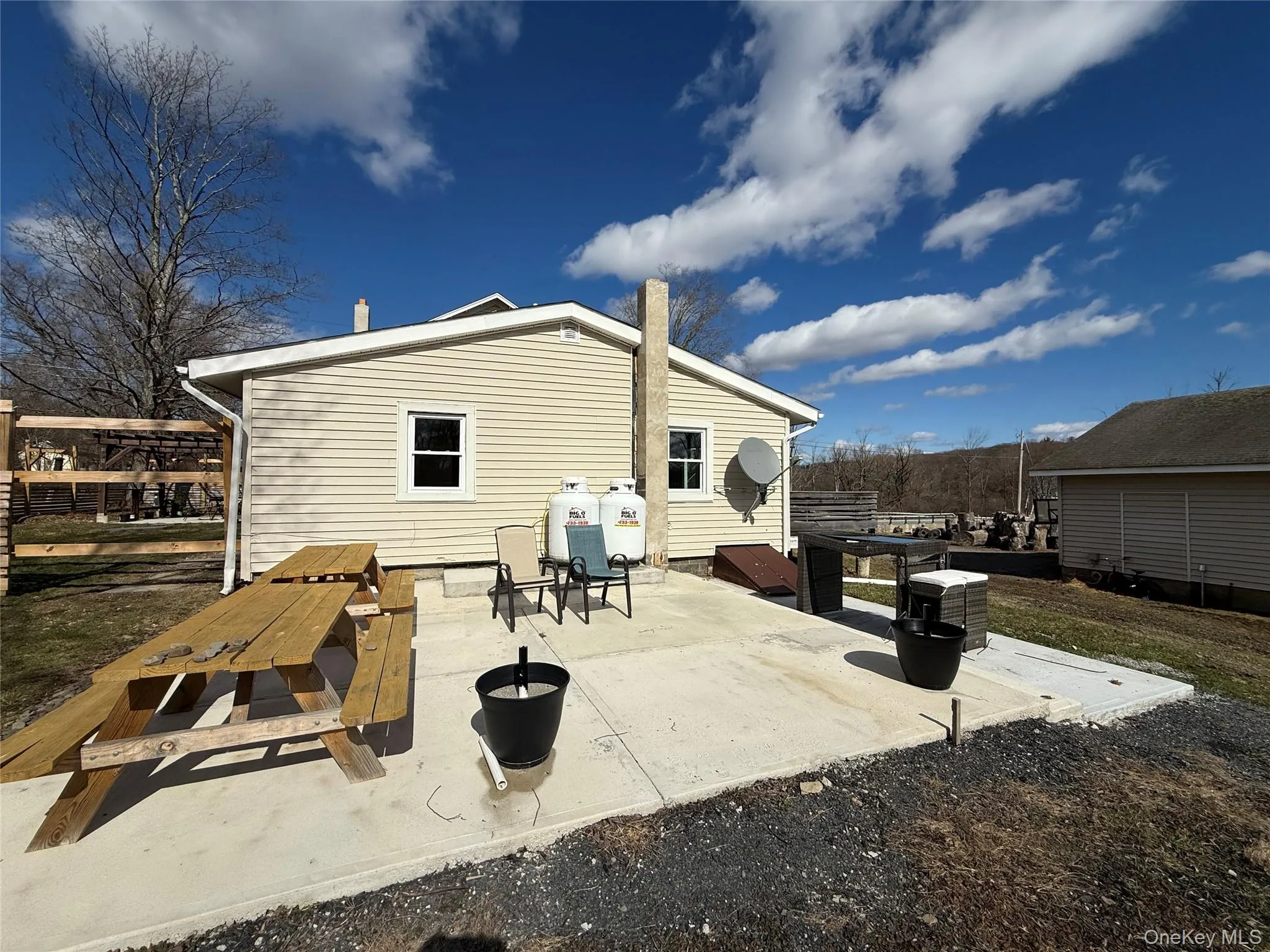 657 Eatontown Road, Port Jervis, NY, 2 Bedrooms Bedrooms, 5 Rooms Rooms,1 BathroomBathrooms,Residential Lease,For Rent,Eatontown,0,973781 657 Eatontown Road, Port Jervis, NY, 2 Bedrooms Bedrooms, 5 Rooms Rooms,1 BathroomBathrooms,Residential Lease,For Rent,Eatontown,0,973781